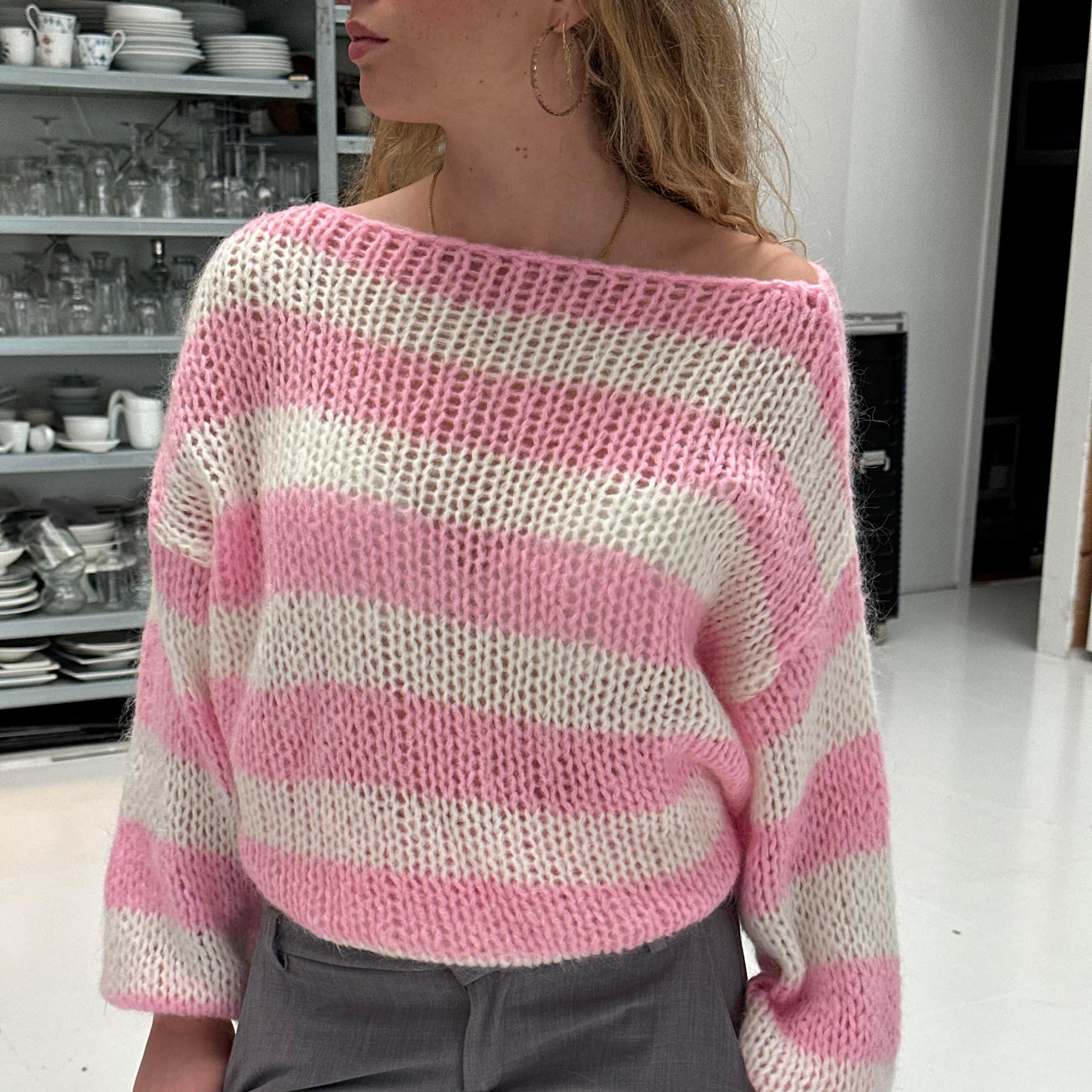 Evelina - Randig Stickad Tröja