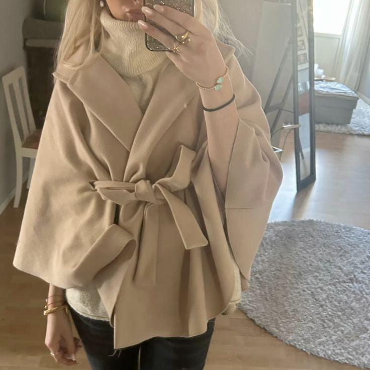 Olivia - Kappa med skärp