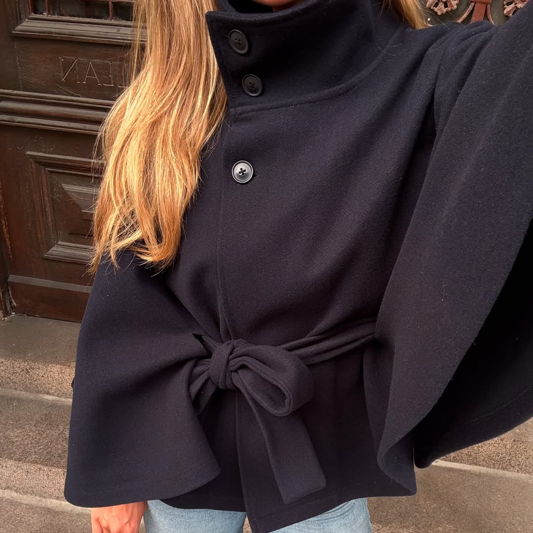 Olivia - Kappa med skärp